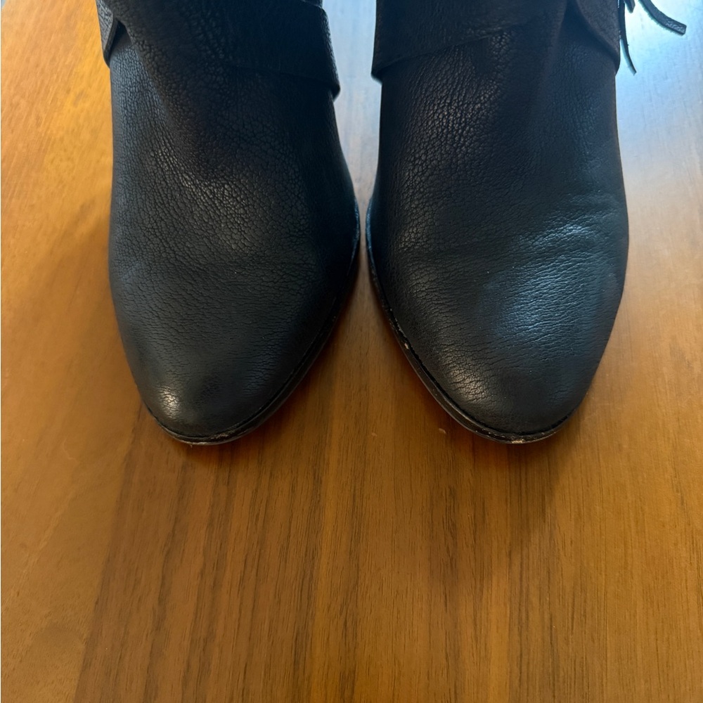 Vince Camuto Black Wrap Ankle Booties VP-Charisa - Picture 7 of 7